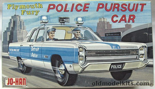 Jo-Han 1/25 1968 Plymouth Fury Police Pursuit Car, GC-1300 plastic model kit